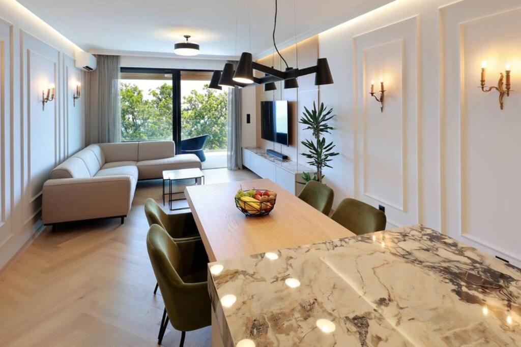 شقة Marena - Trees To Seas Luxury Escape أوباتيا المظهر الخارجي الصورة